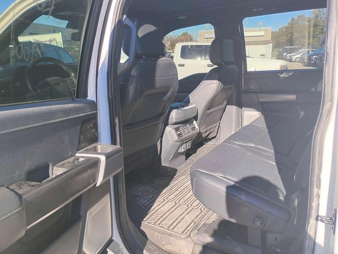 2024 Ford F-150 Lariat Photo