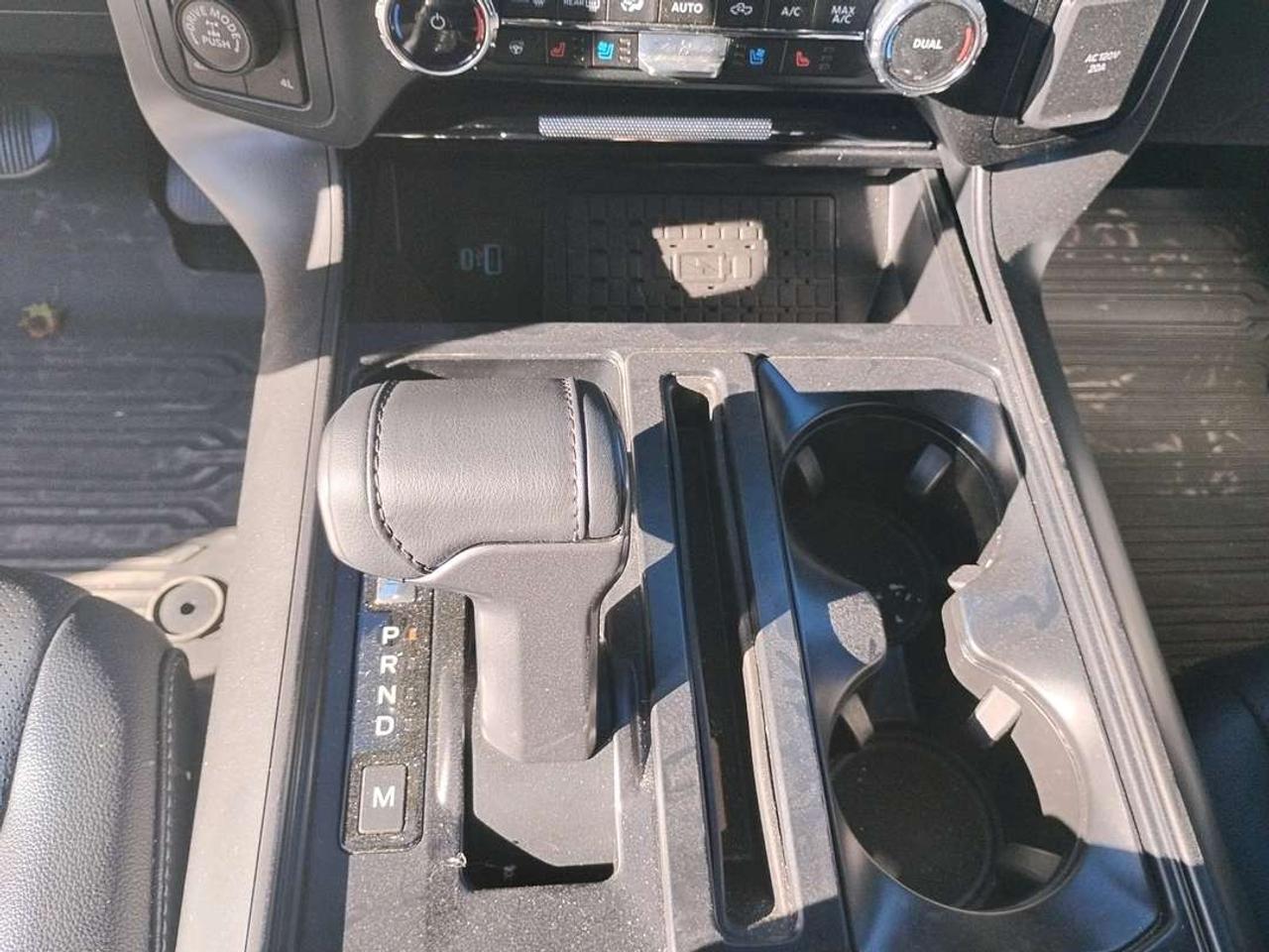 2024 Ford F-150 Lariat Photo