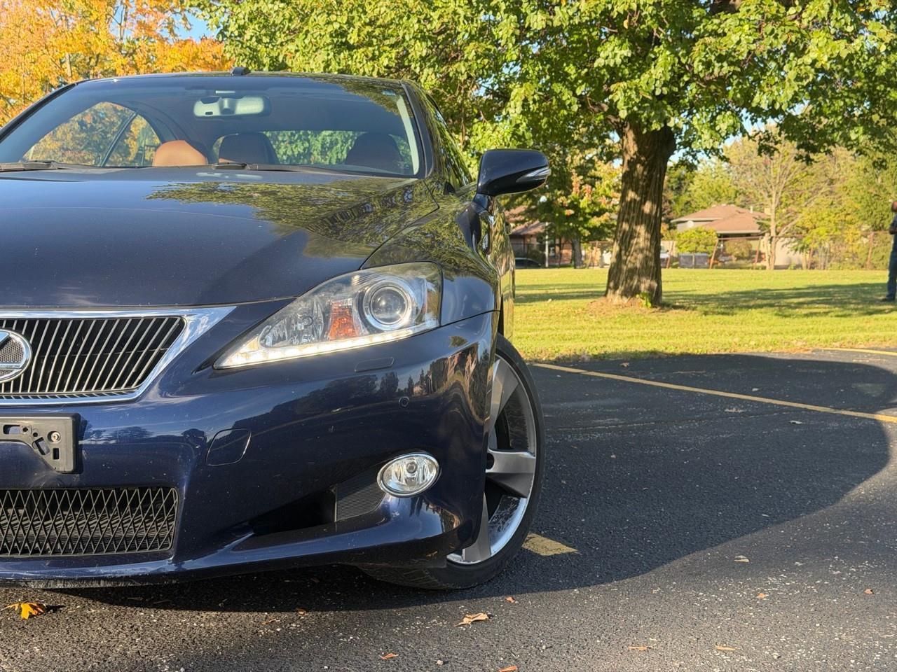 2012 Lexus IS 250C  Photo