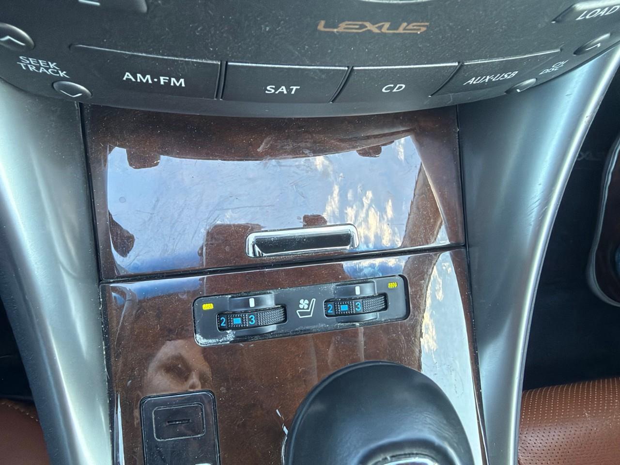 2012 Lexus IS 250C  Photo