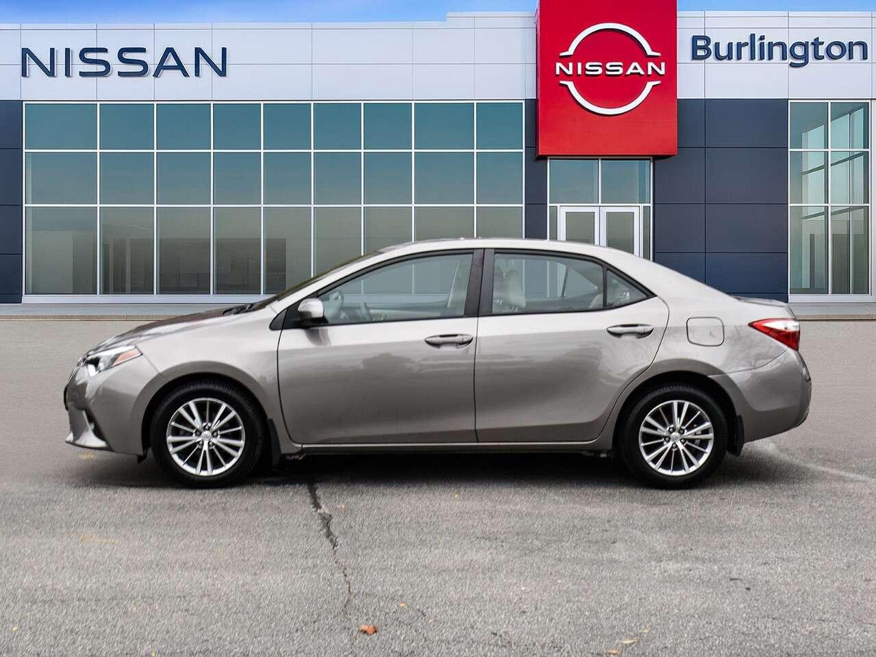 2015 Toyota Corolla  Photo