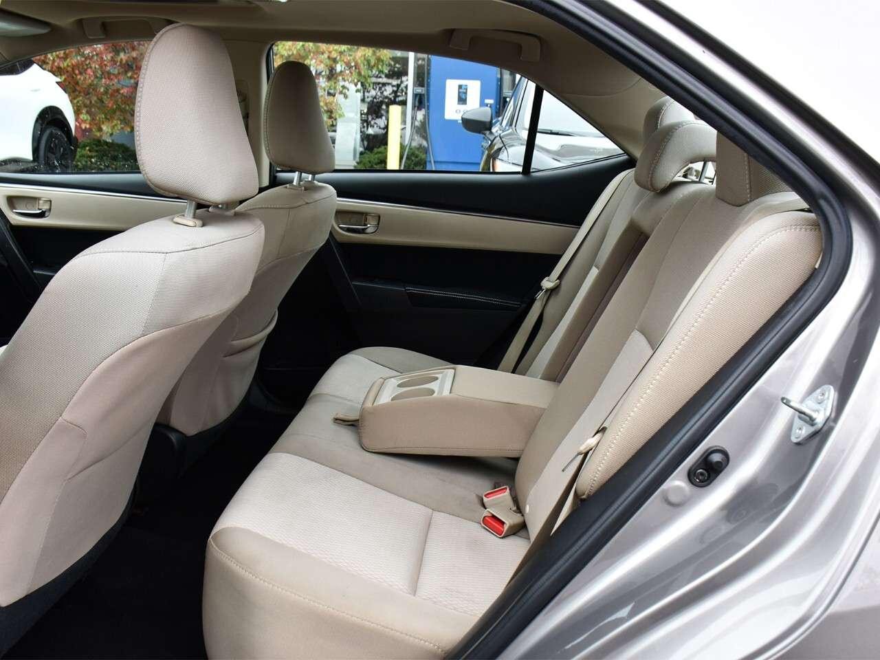 2015 Toyota Corolla  Photo
