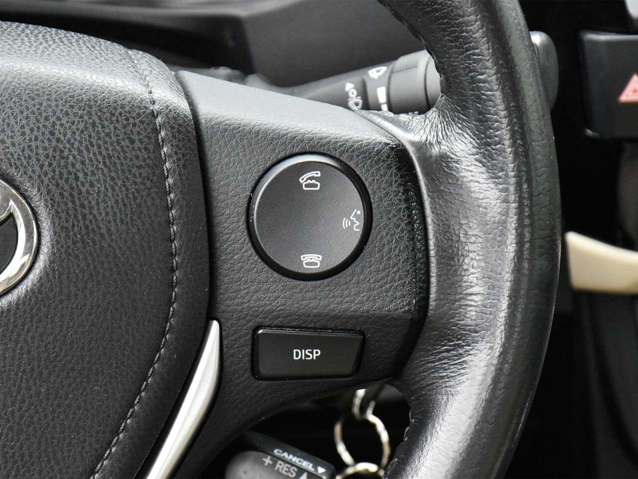 2015 Toyota Corolla  Photo