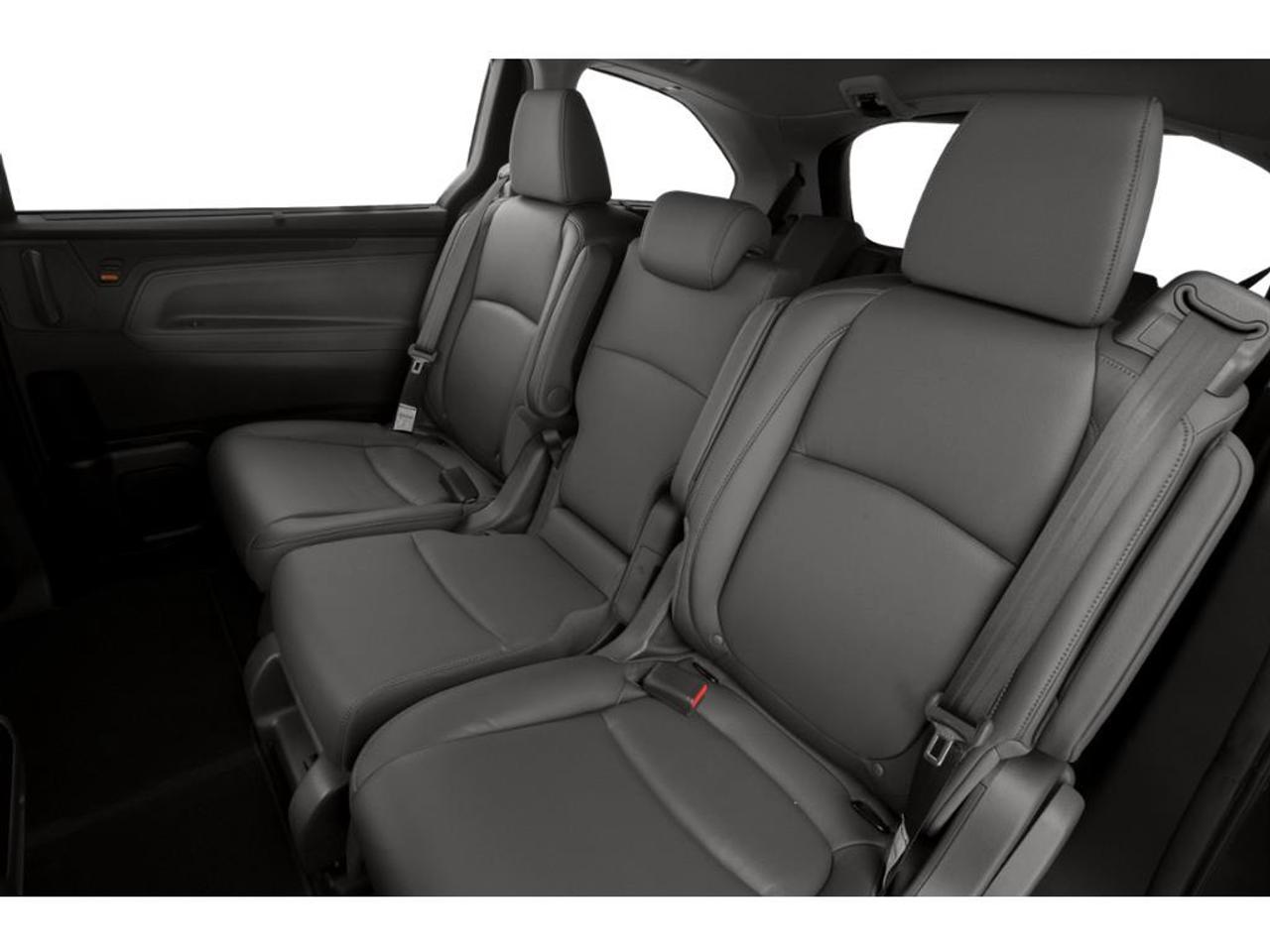 2019 Honda Odyssey Touring (A10) Passenger Van Photo