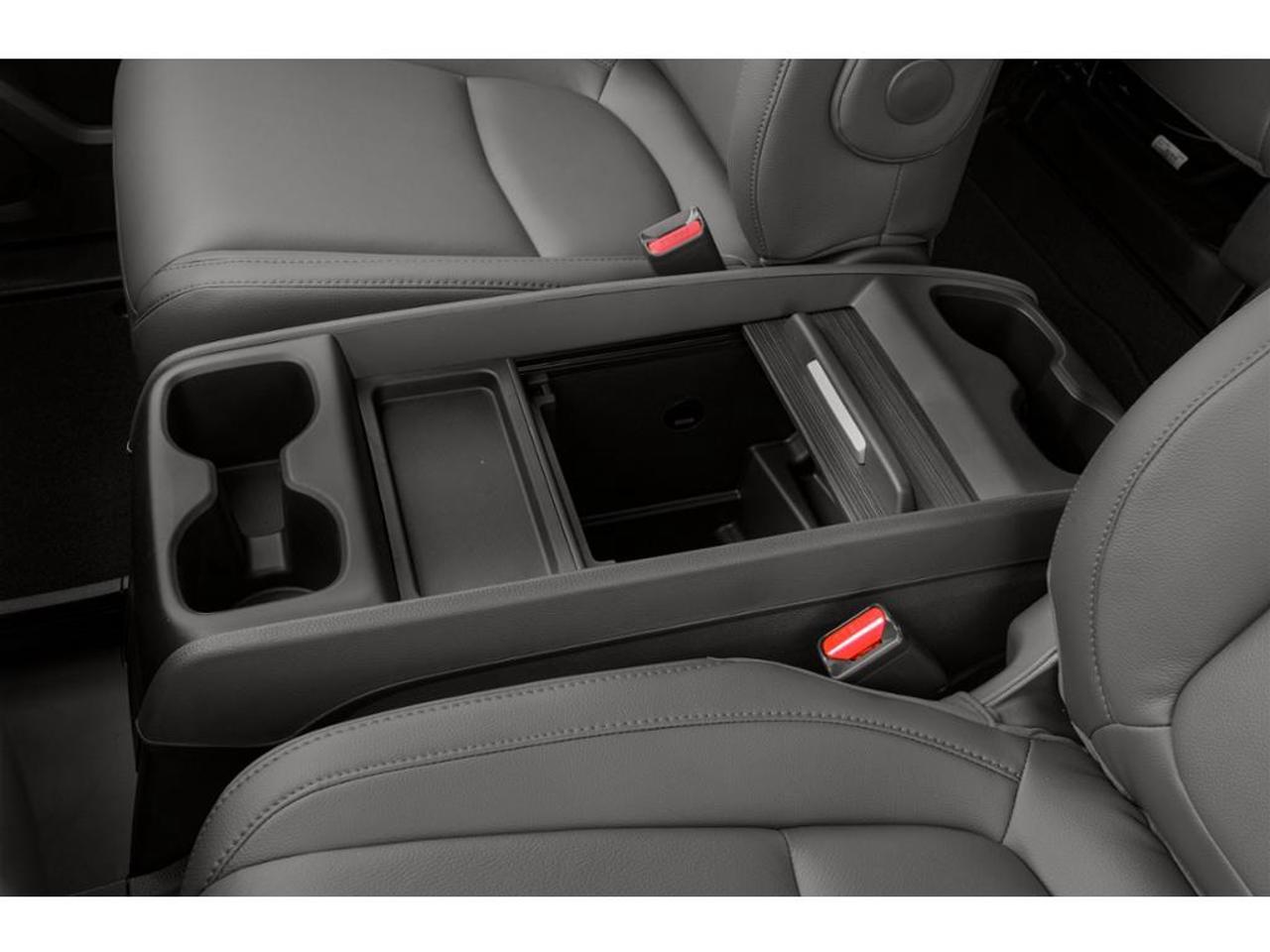 2019 Honda Odyssey Touring (A10) Passenger Van Photo