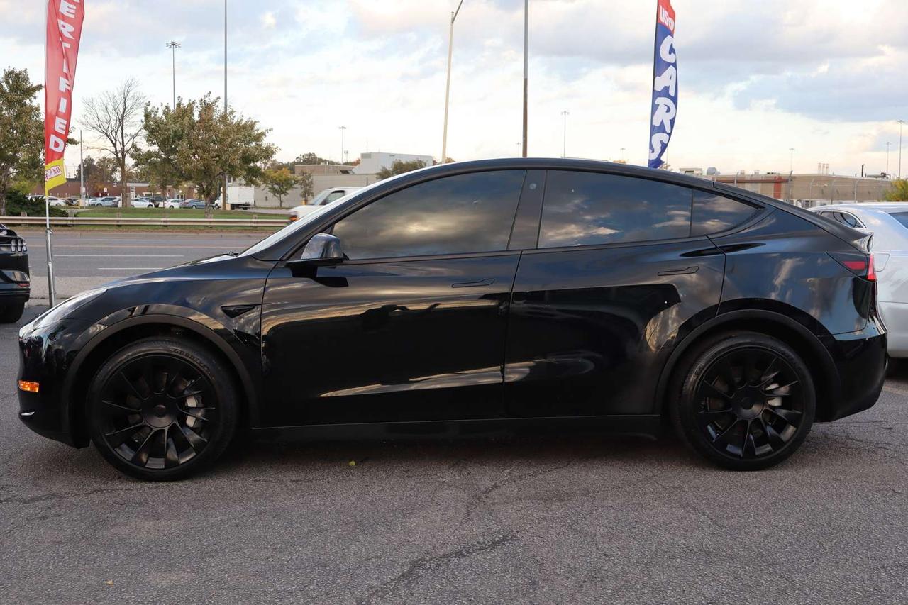 2022 Tesla Model Y Long Range DUAL MOTOR AWD NO ACCIDENT $141/WEEKLY Photo