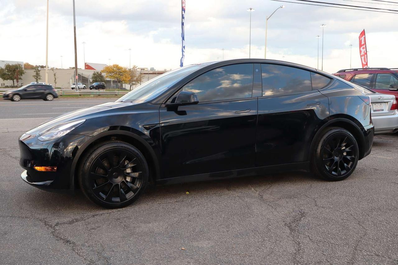2022 Tesla Model Y Long Range DUAL MOTOR AWD NO ACCIDENT $141/WEEKLY Photo