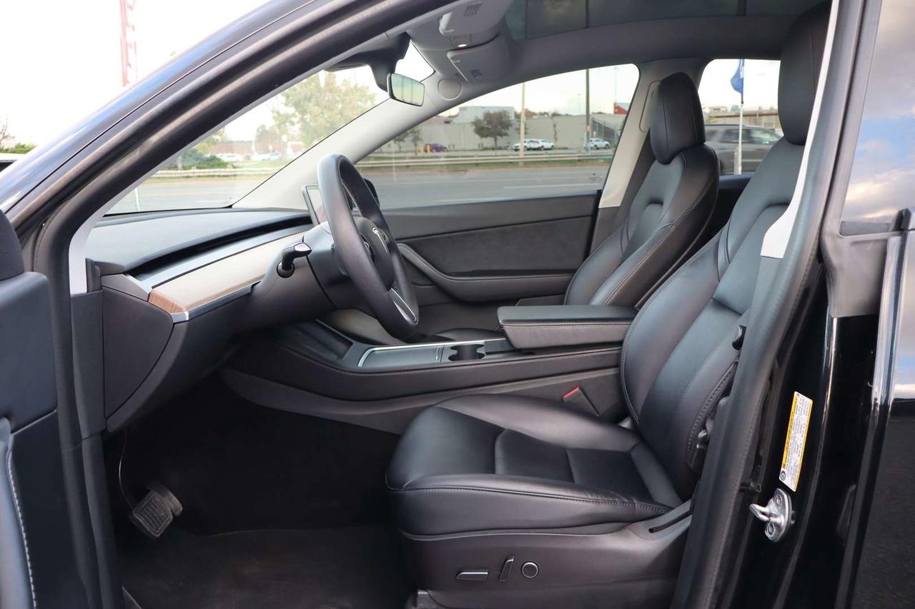 2022 Tesla Model Y Long Range DUAL MOTOR AWD NO ACCIDENT $141/WEEKLY Photo