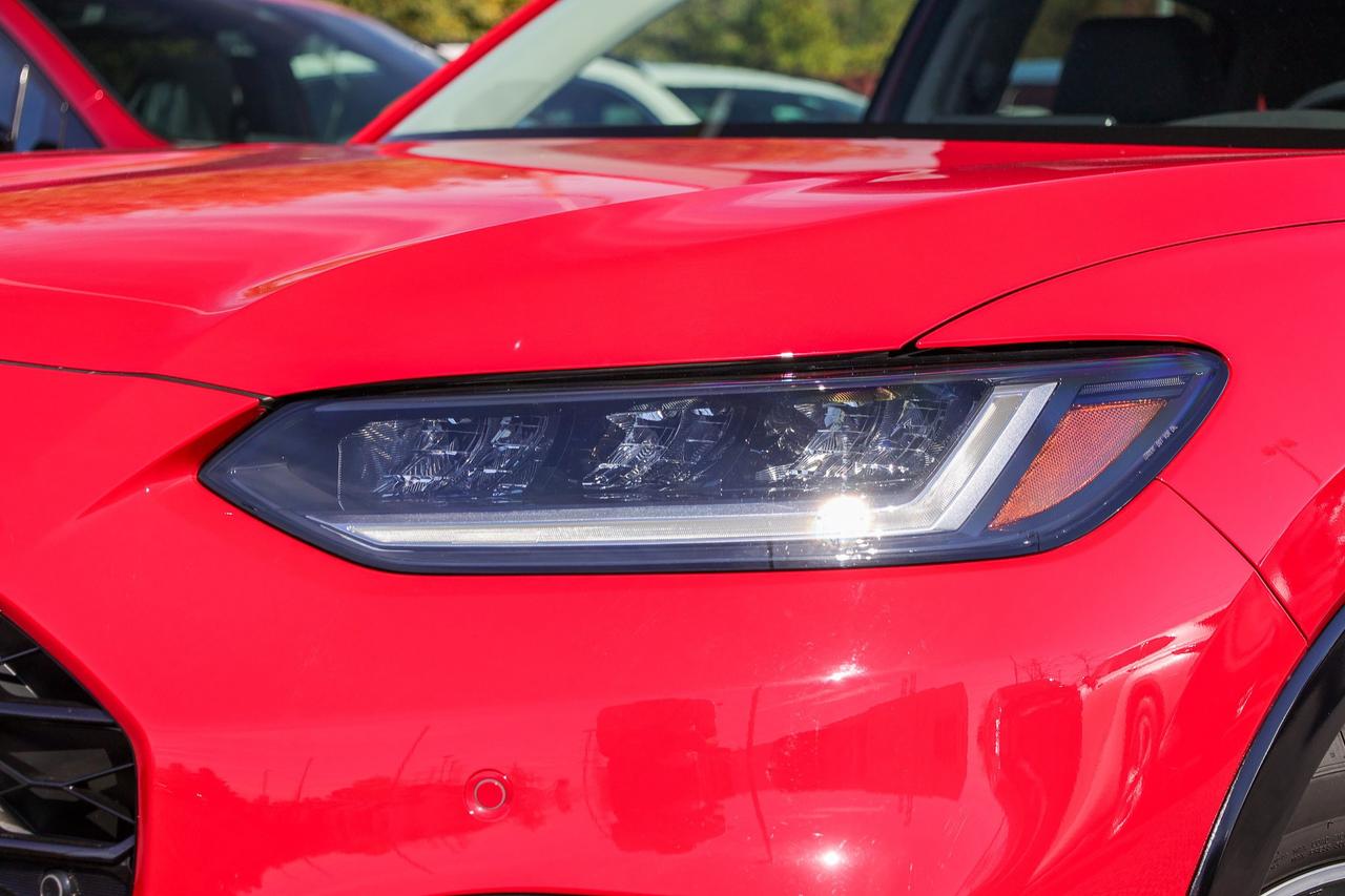 2025 Honda HR-V EX-L Navi 4dr All-Wheel Drive Photo
