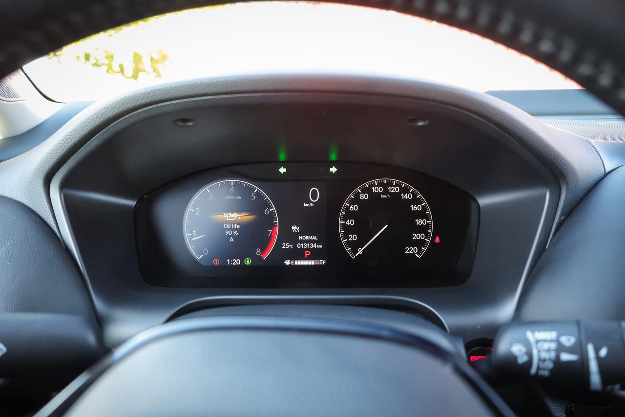 2025 Honda HR-V EX-L Navi 4dr All-Wheel Drive Photo