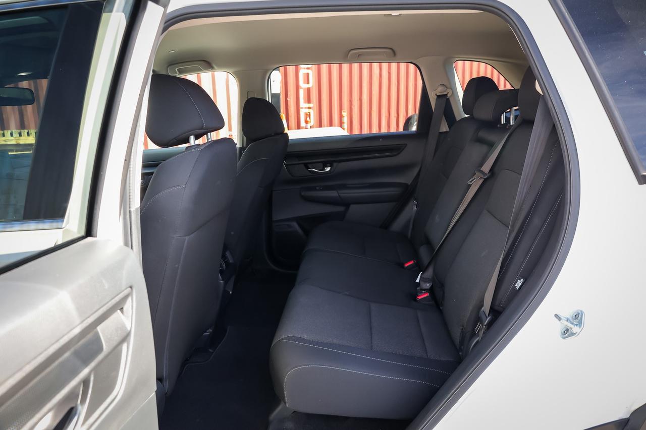 2025 Honda CR-V LX 4dr All-wheel Drive Photo