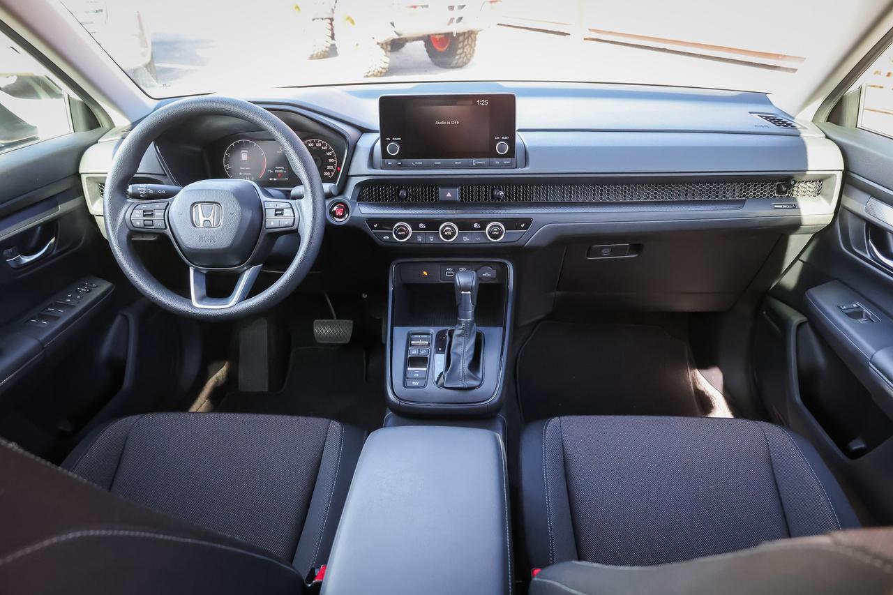 2025 Honda CR-V LX 4dr All-wheel Drive Photo