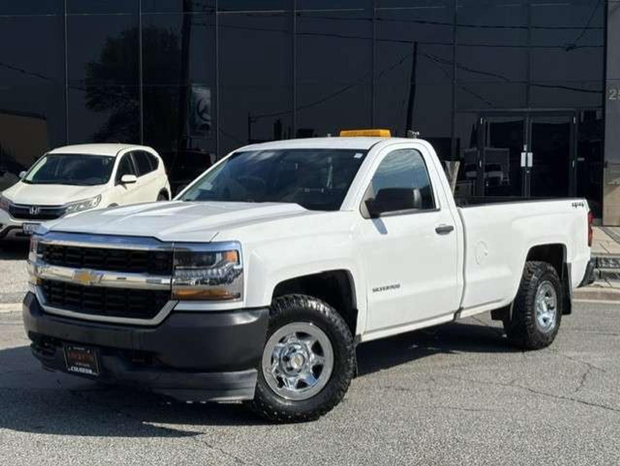 2016 Chevrolet Silverado 1500 4WD 5.3L V8 **REGULAR CAB-8 FOOT LONG BOX** Photo0