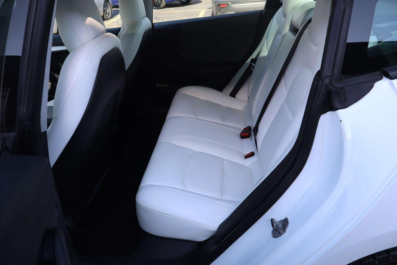 2021 Tesla Model 3 Standard Range Plus White Premium Interior No Accident Photo
