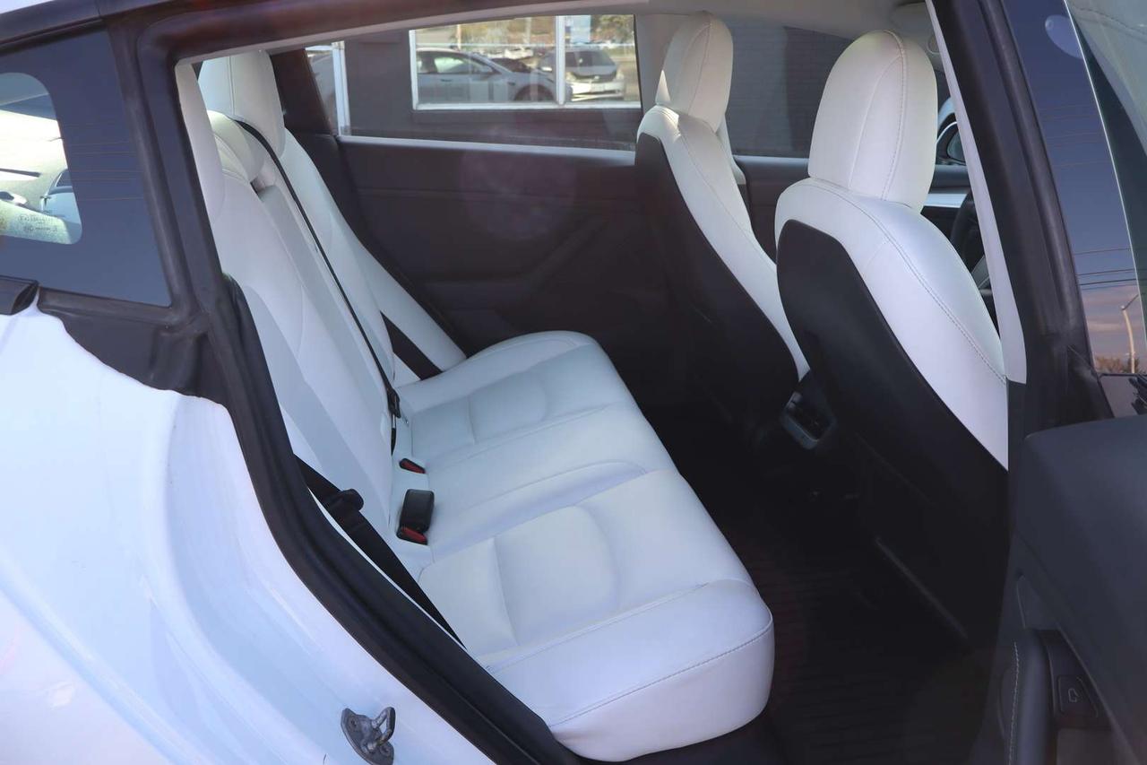2021 Tesla Model 3 Standard Range Plus White Premium Interior No Accident Photo