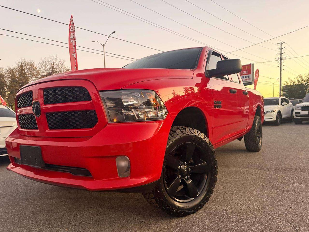 2018 RAM 1500 Express 4x4 Quad Cab 6'4 Box *Ltd Avail* Photo4