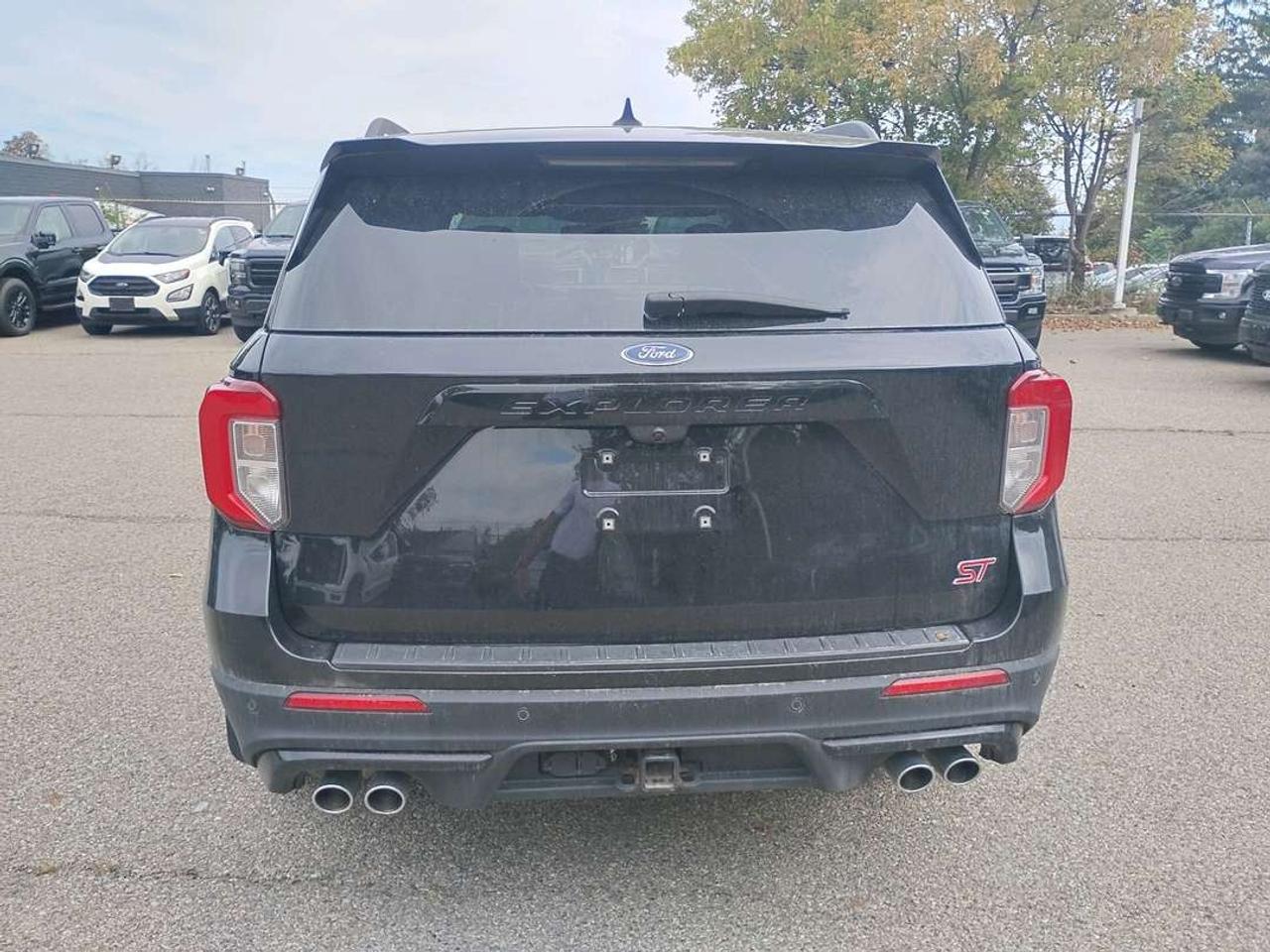 2022 Ford Explorer ST Photo4