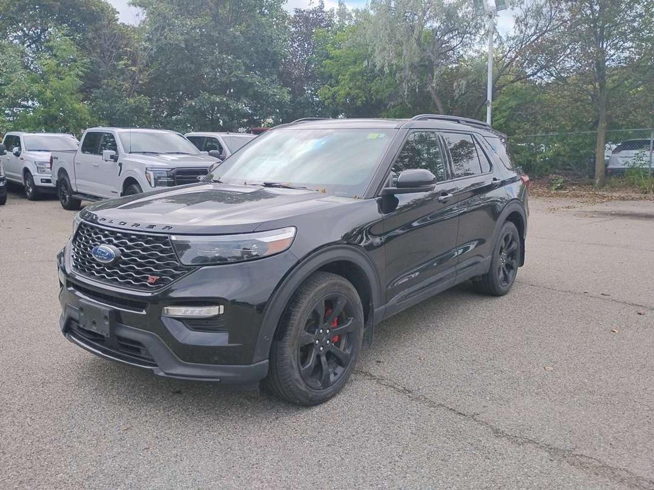 2022 Ford Explorer ST Photo5