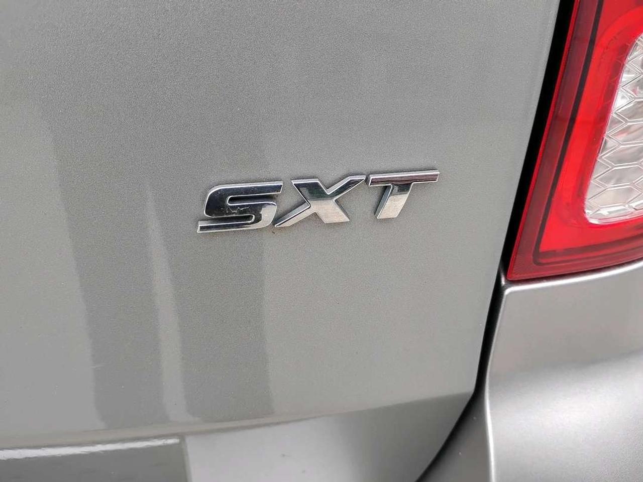 2014 Dodge Grand Caravan SE Photo