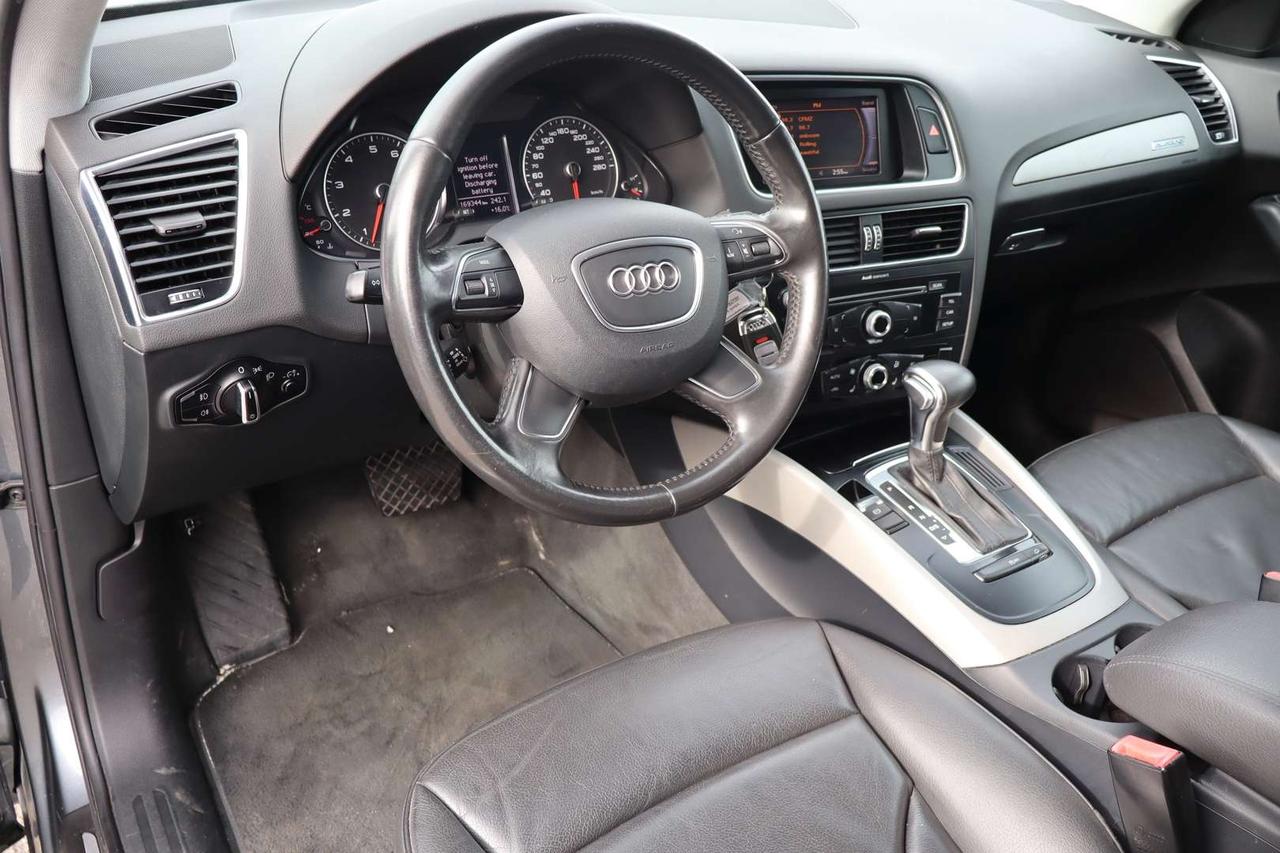 2013 Audi Q5 2.0 Quattro AWD Premium NO Accident Photo