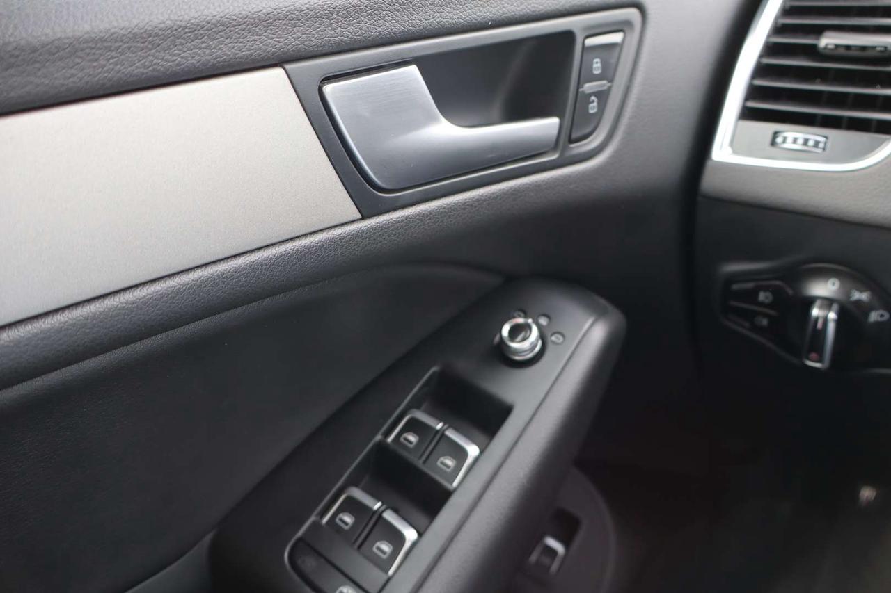 2013 Audi Q5 2.0 Quattro AWD Premium NO Accident Photo