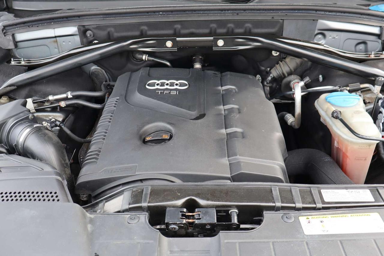 2013 Audi Q5 2.0 Quattro AWD Premium NO Accident Photo