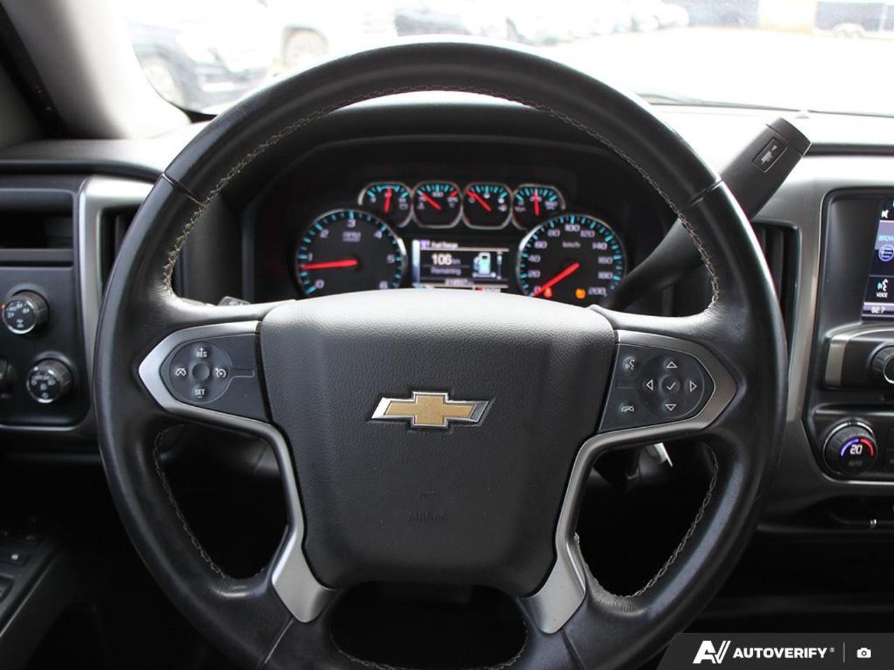 2015 Chevrolet Silverado 1500 Crew Cab Short Box 4-Wheel Drive LT w/1LT Photo