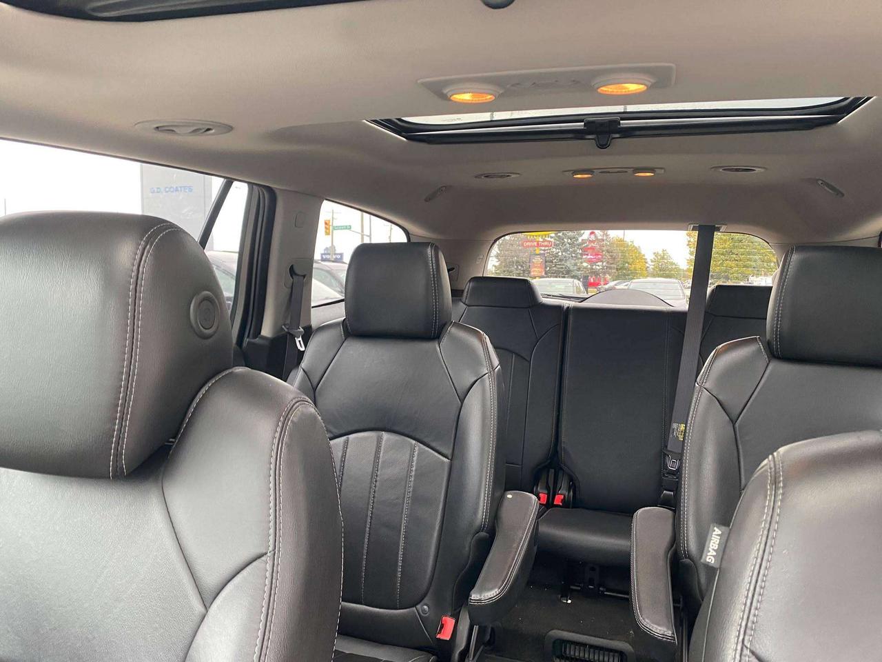 2015 Buick Enclave Premium AWD ~Nav ~Roof ~Leather ~Blind Spot ~BOSE Photo