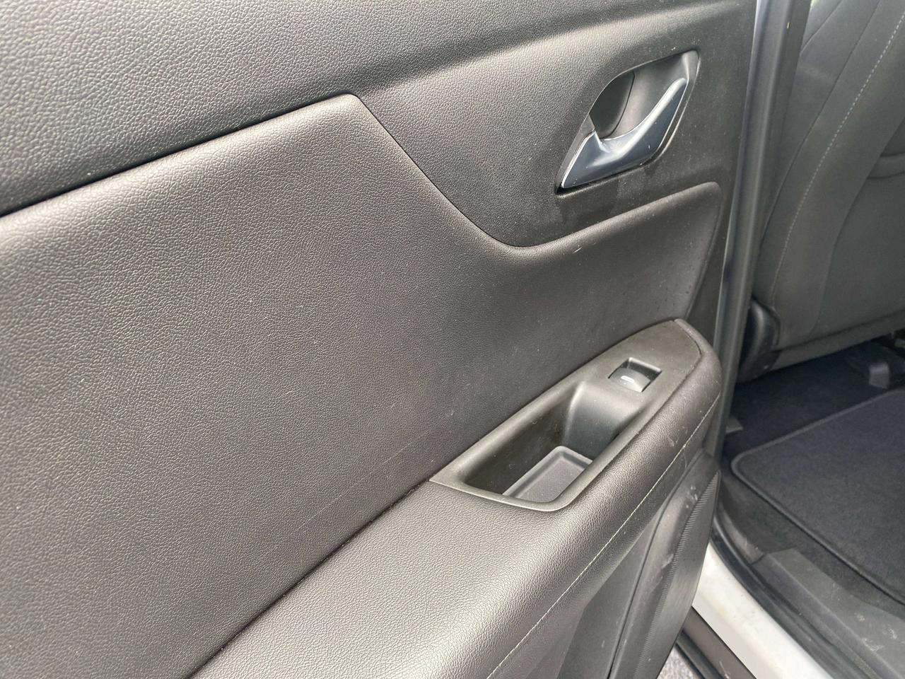 2021 Chevrolet Blazer LT, 2.0L, REMOTE START, BACK UP CAM, HEATED CLOTH! Photo