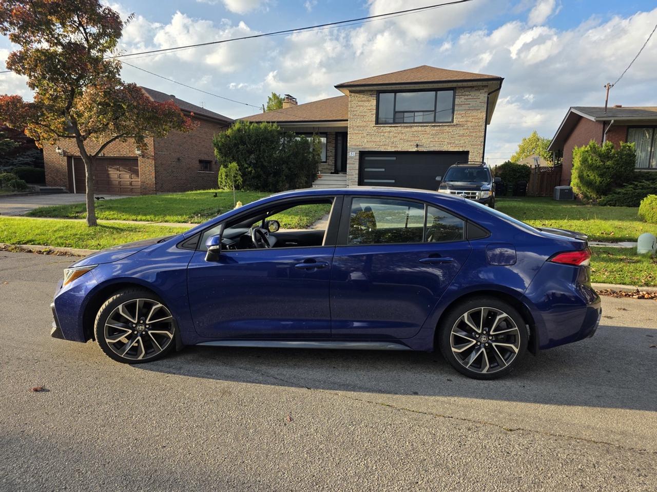 2020 Toyota Corolla SE Photo