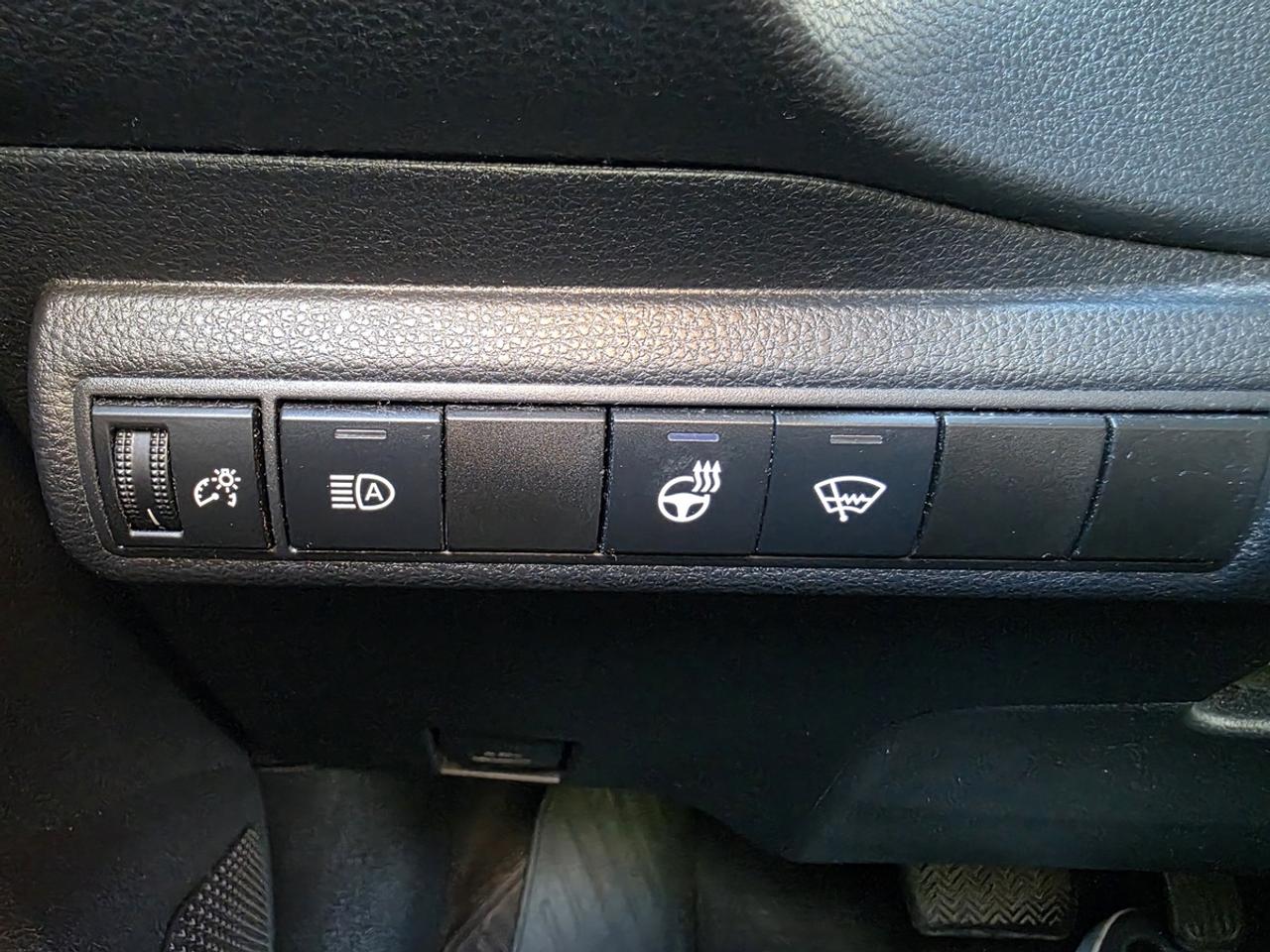 2020 Toyota Corolla SE Photo