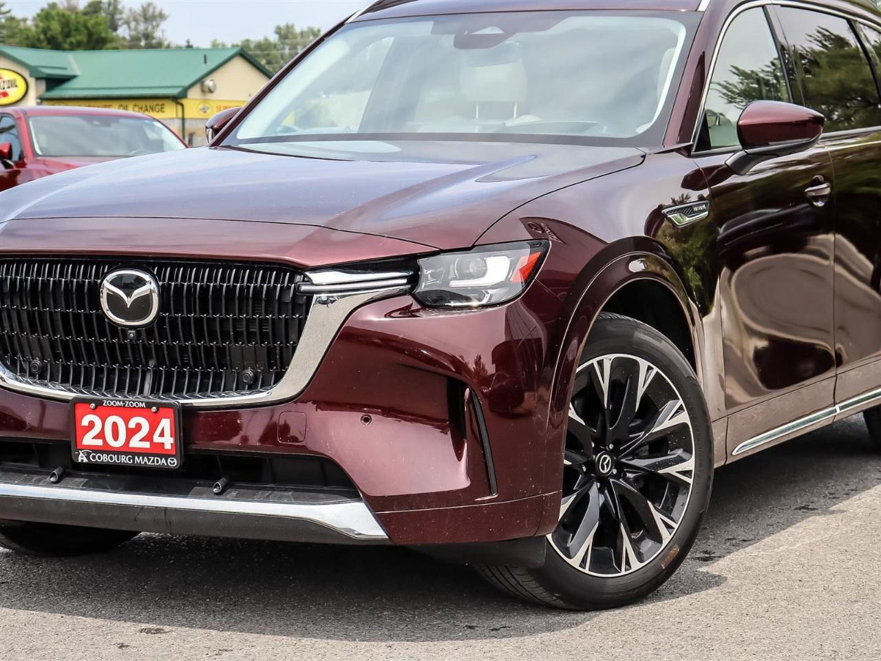 2024 Mazda CX-90 MHEV Signature AWD Photo