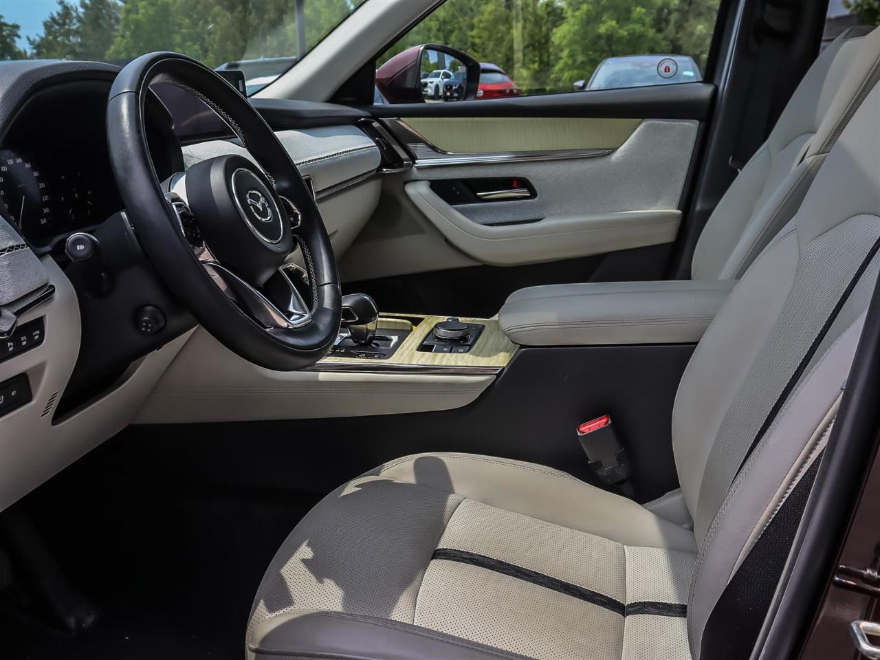2024 Mazda CX-90 MHEV Signature AWD Photo
