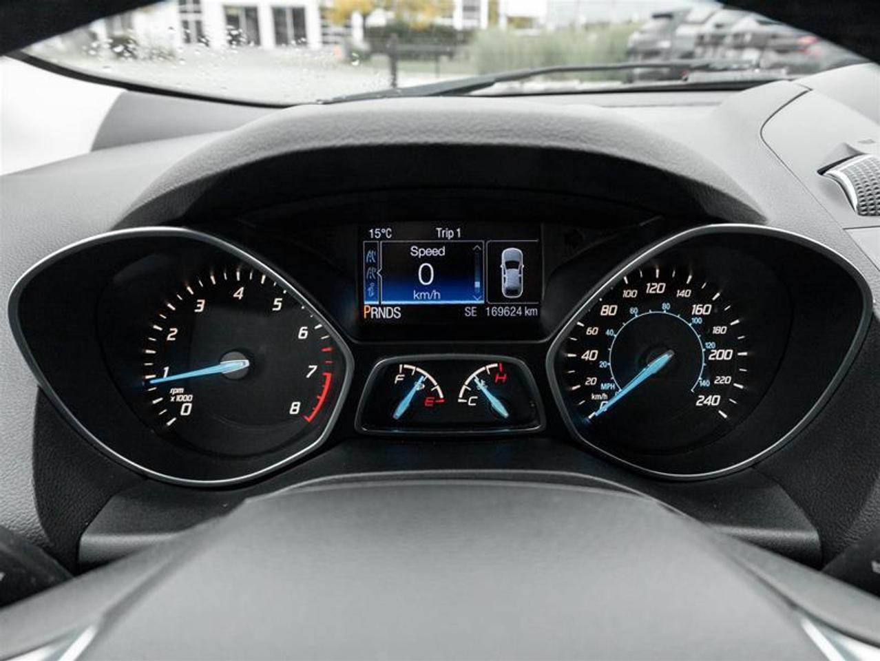 2014 Ford Escape Titanium 4dr Front-Wheel Drive Photo
