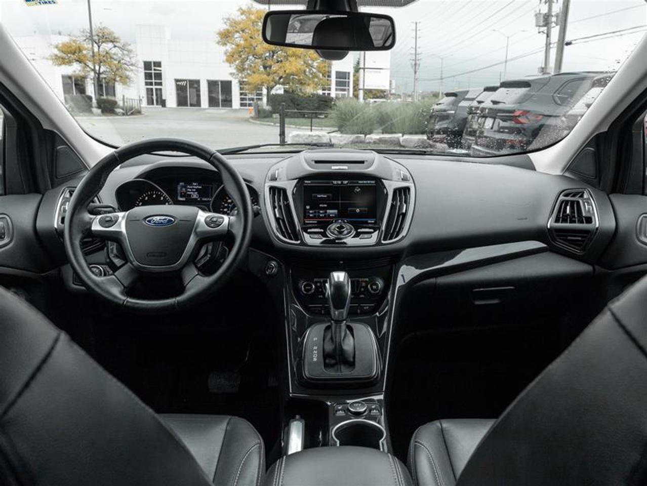 2014 Ford Escape Titanium 4dr Front-Wheel Drive Photo