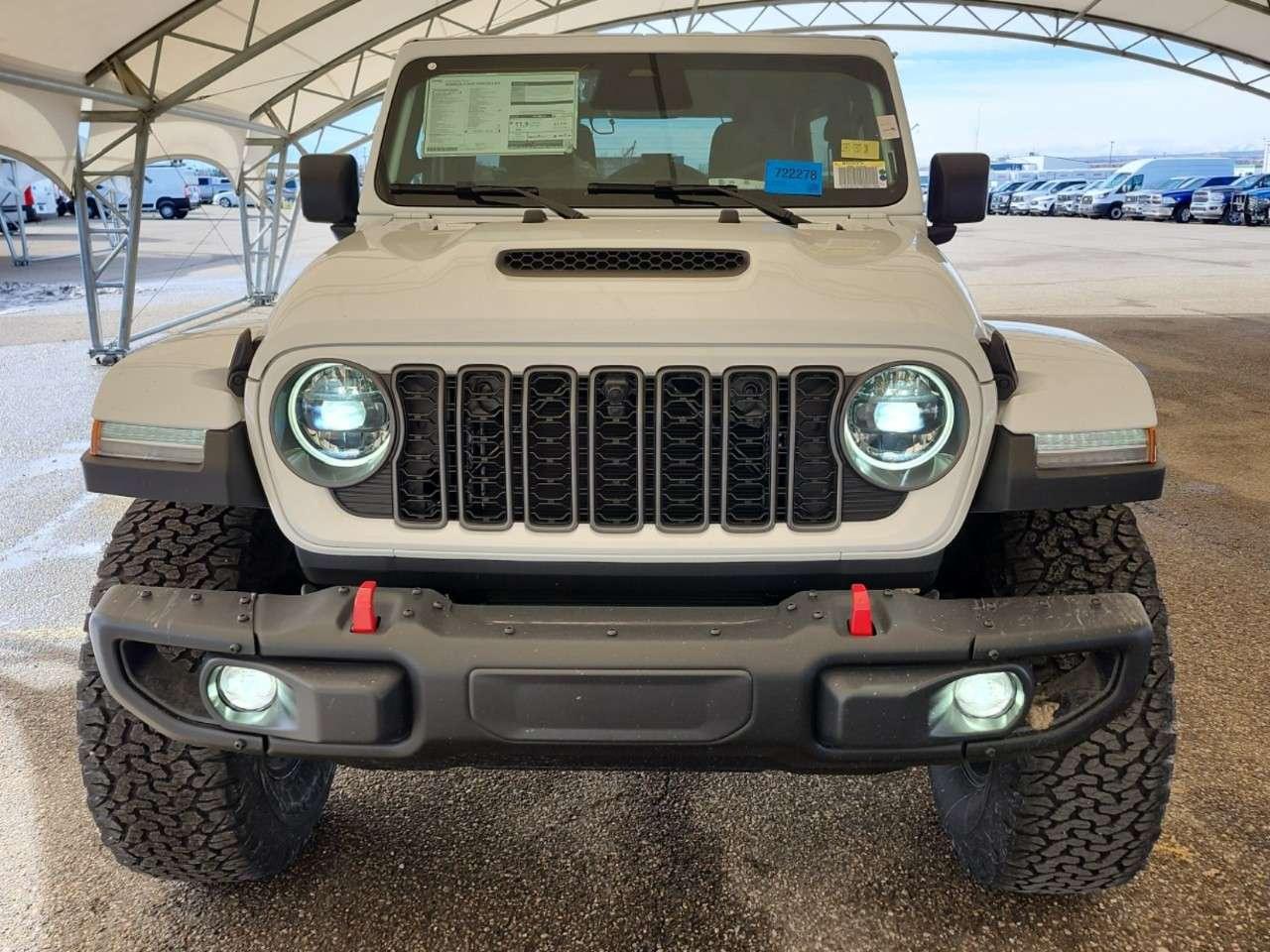 2026 Jeep Wrangler Rubicon X 4 Door 4x4 X   STEEL BUMPERS   CARPLAY   HEATED SEATS   REMOTE START   PERFORMANCE HOOD Photo