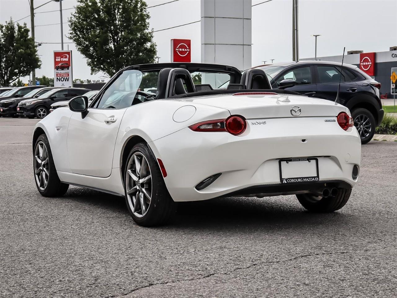 2023 Mazda MX-5  Photo
