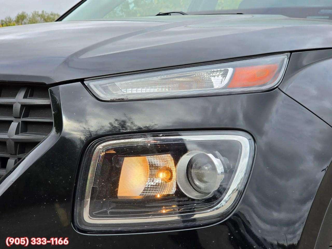 2024 Hyundai Venue Preferred Apple CarPlay & Android Auto • Remote Start System • Heated Front Seats • Lane Assist • Keyless Entry Photo