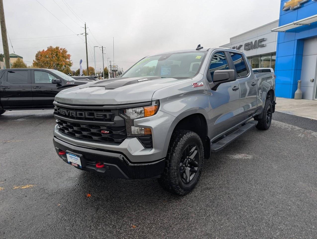 2025 Chevrolet Silverado 1500 Crew Cab Standard Box 4-Wheel Drive Custom Trail Boss Photo