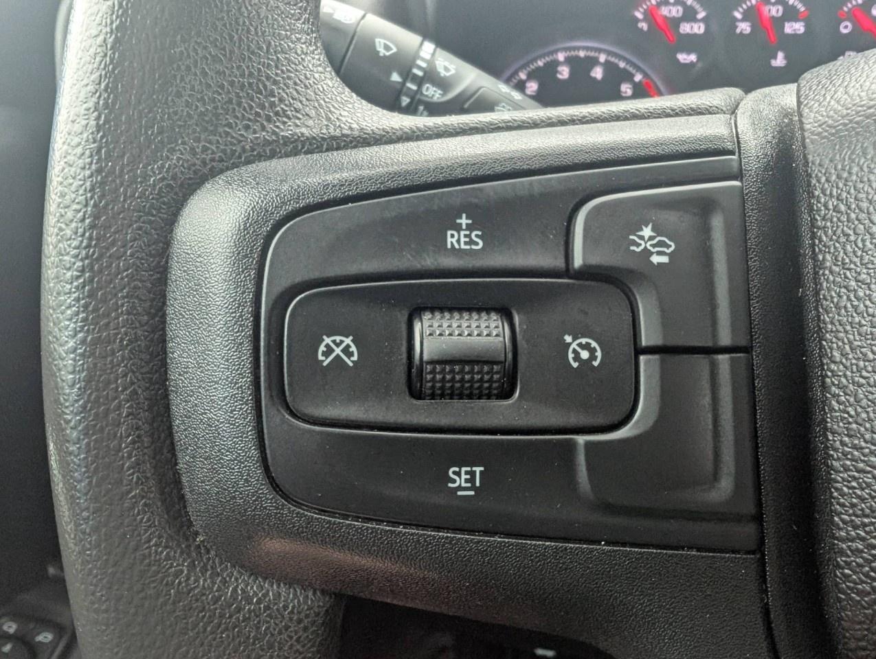 2025 Chevrolet Silverado 1500 Crew Cab Standard Box 4-Wheel Drive Custom Trail Boss Photo