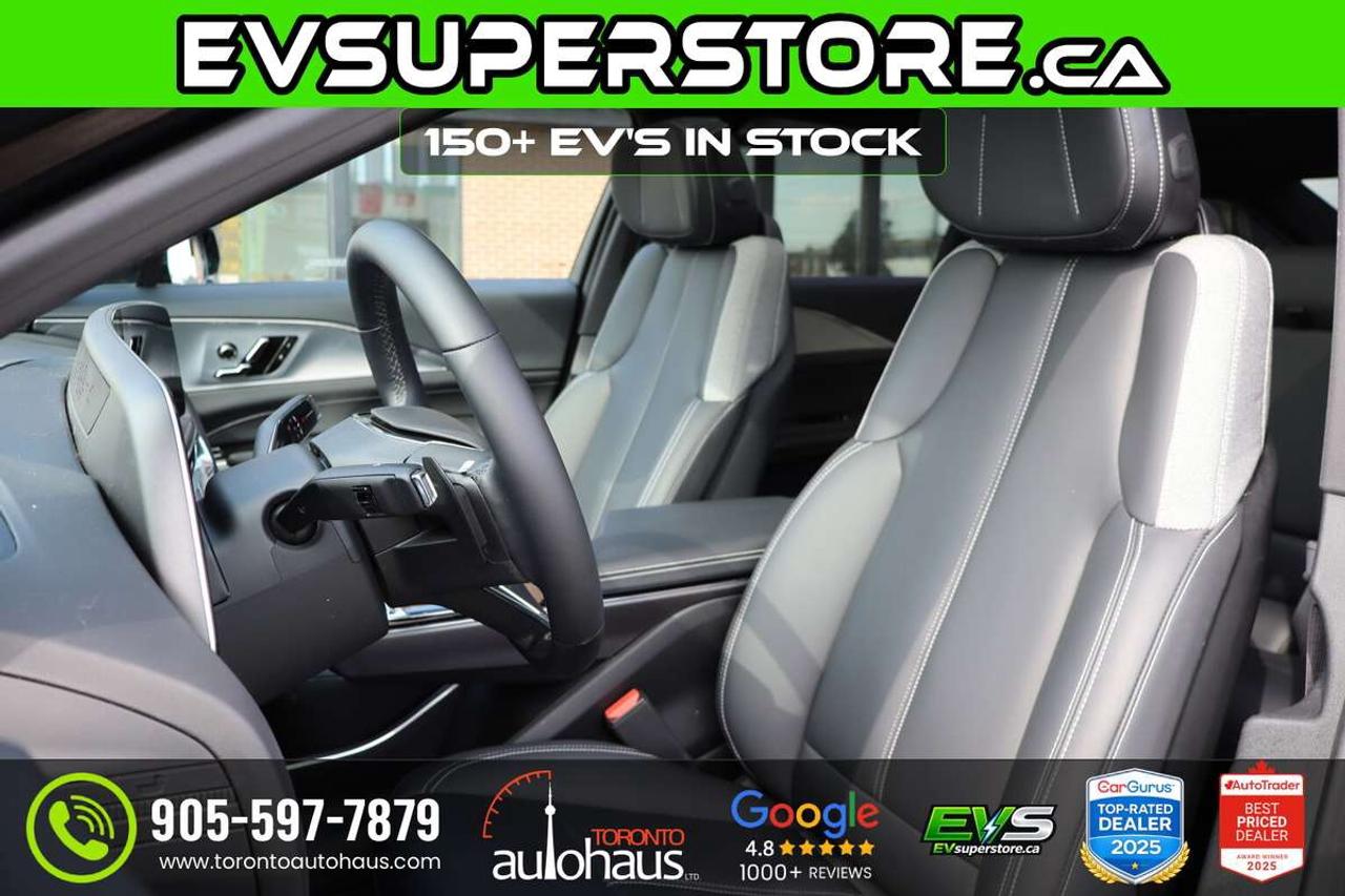 2024 Cadillac LYRIQ TECH PKG I 600E4 AWD Photo