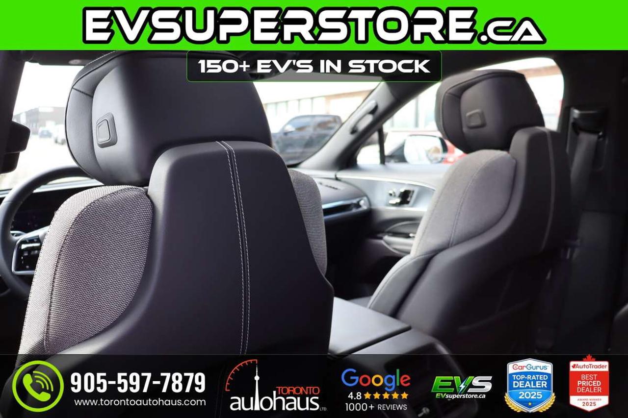 2024 Cadillac LYRIQ TECH PKG I 600E4 AWD Photo