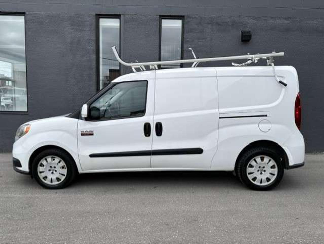 2015 RAM ProMaster SLT LADDER RACKS-DIVIDER-NO WINDOWS-CERTIFIED Photo