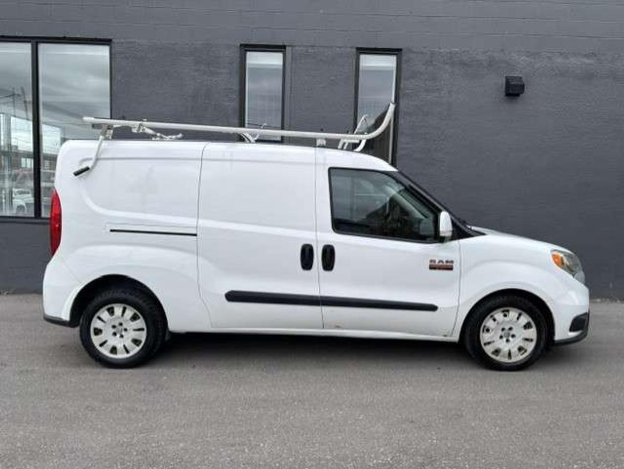 2015 RAM ProMaster SLT LADDER RACKS-DIVIDER-NO WINDOWS-CERTIFIED Photo