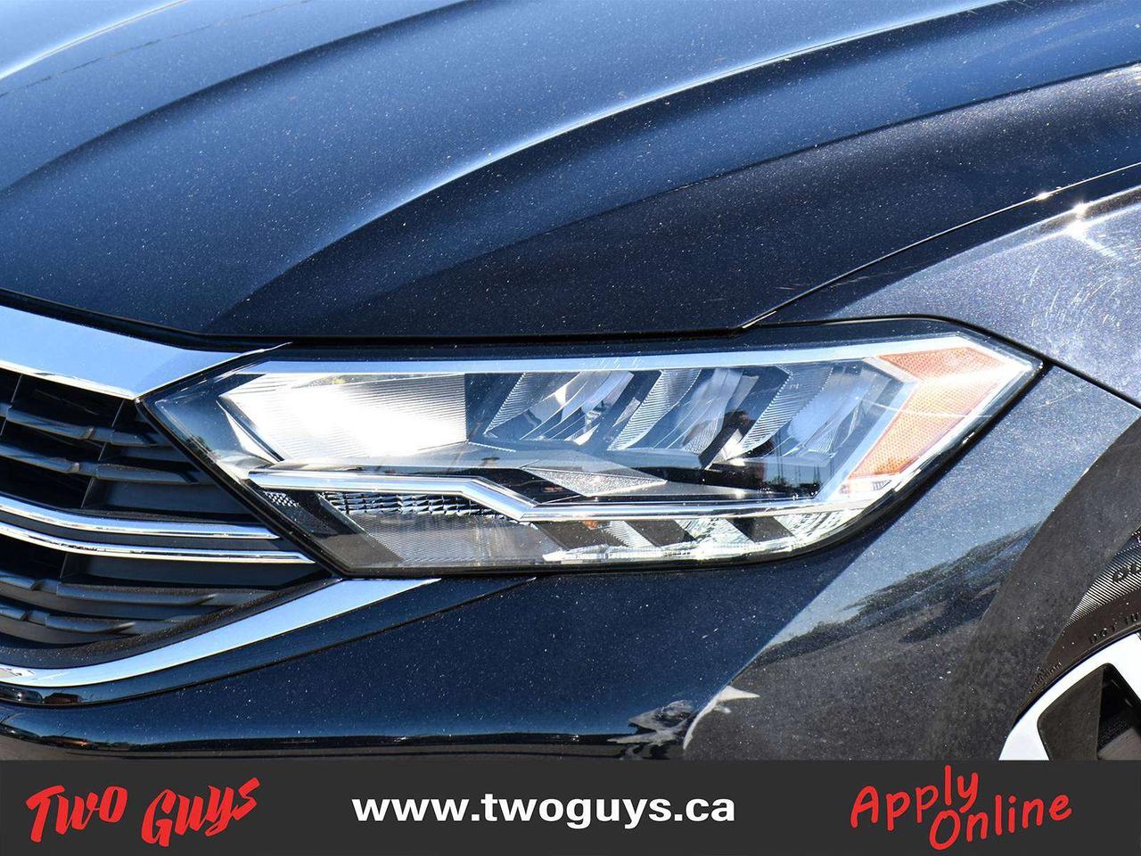 2023 Volkswagen Jetta Trendline Back Up Camera Photo3
