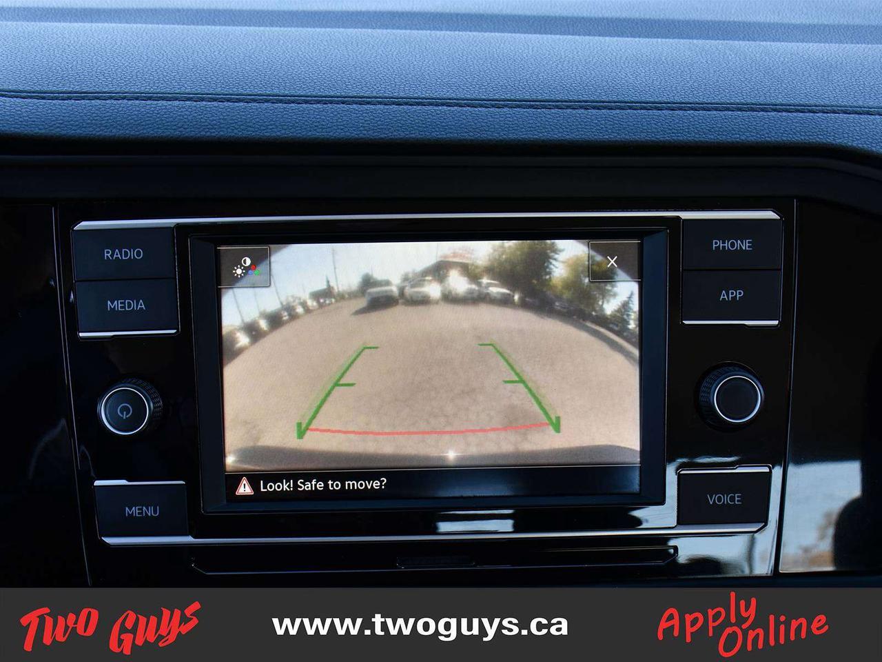 2023 Volkswagen Jetta Trendline Back Up Camera Photo