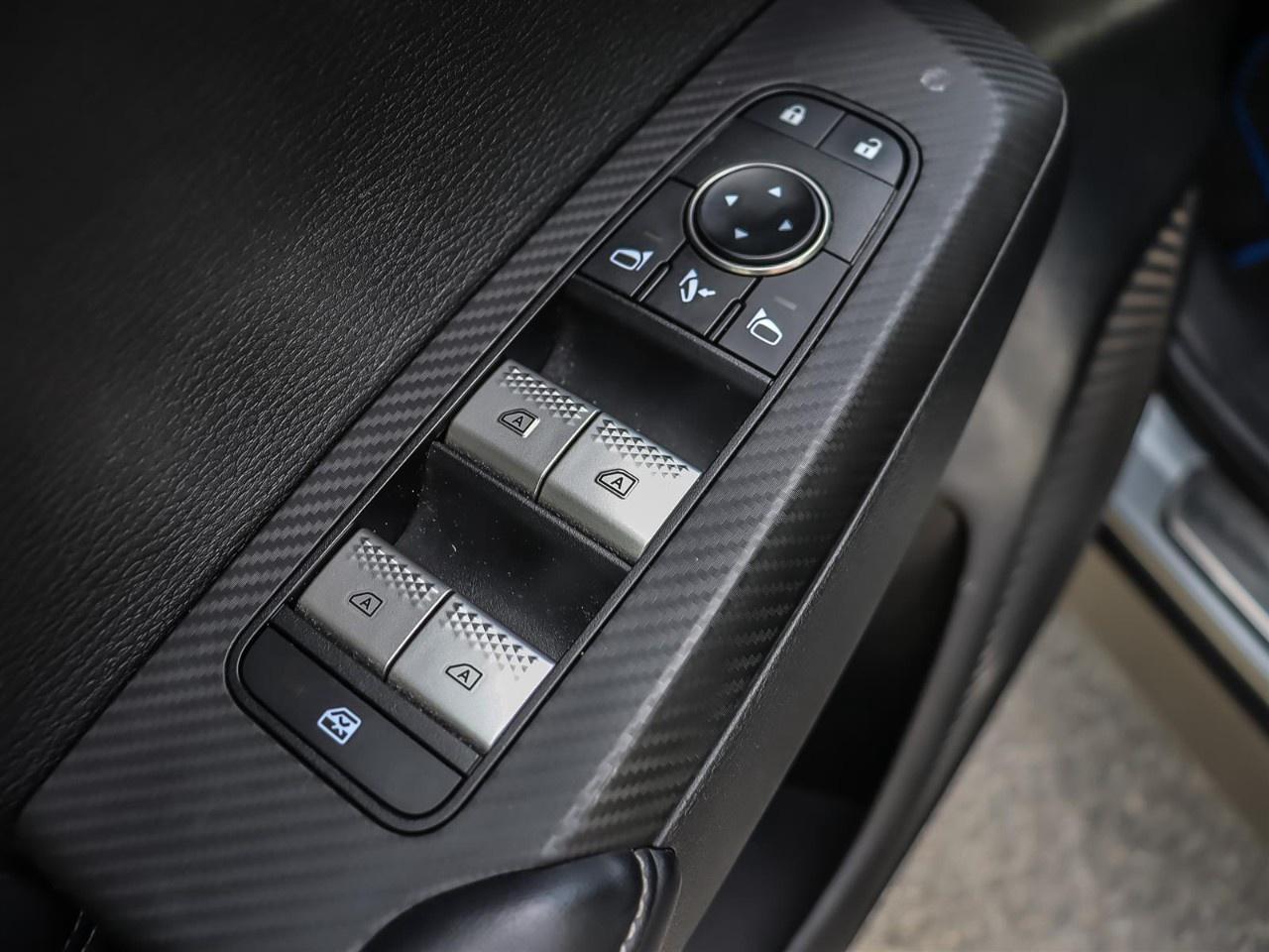 2023 Mitsubishi Outlander PHEV GT S-AWC Photo