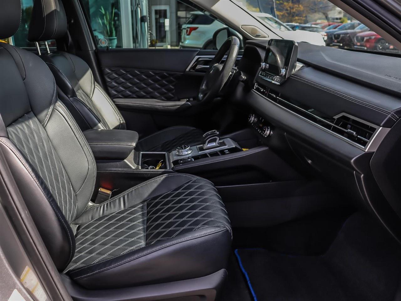 2023 Mitsubishi Outlander PHEV GT S-AWC Photo