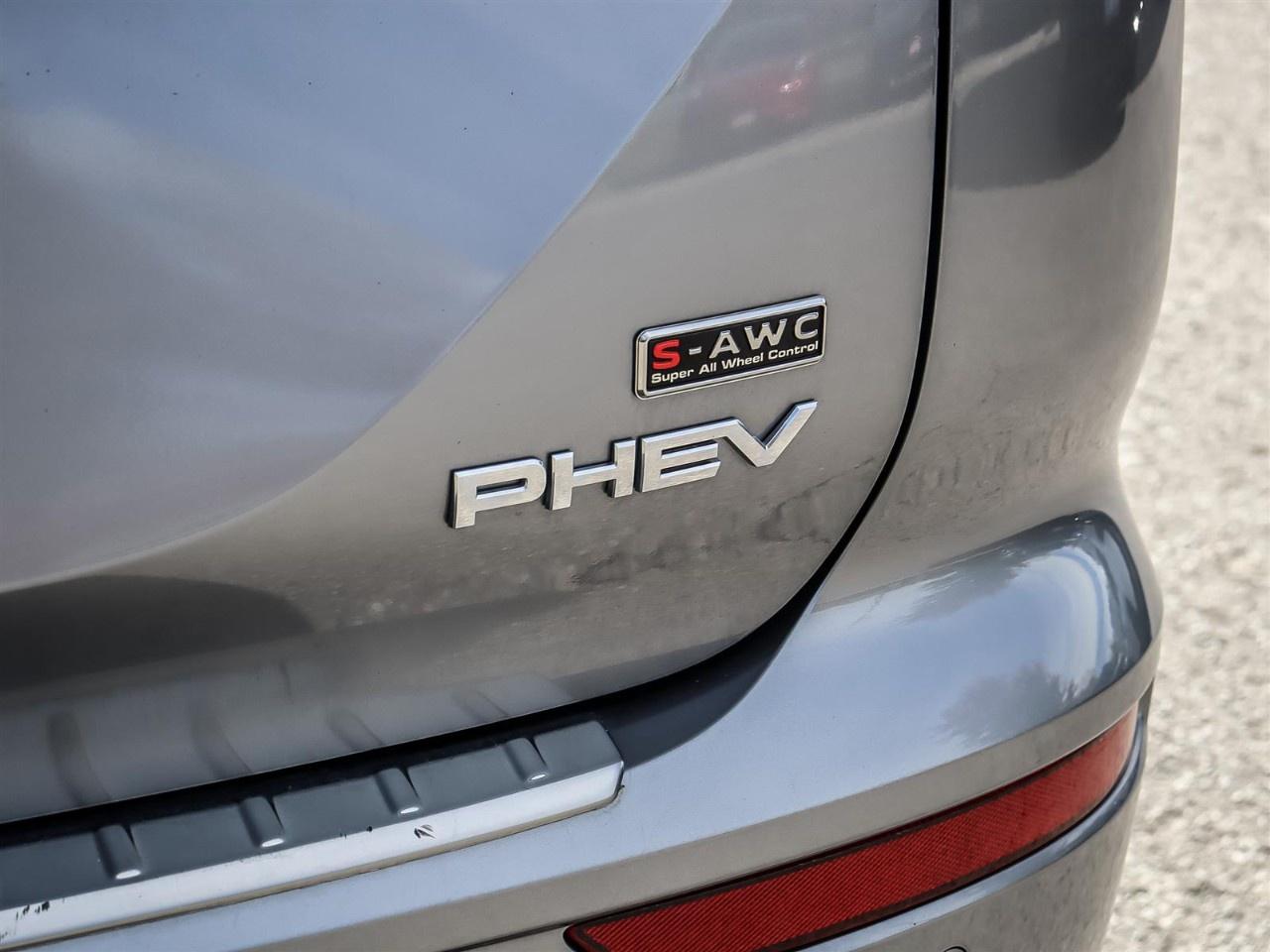 2023 Mitsubishi Outlander PHEV GT S-AWC Photo