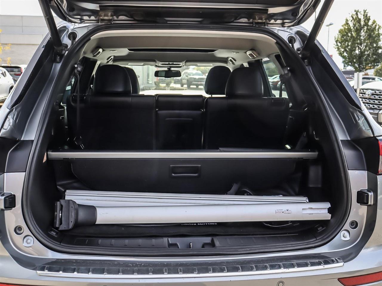 2023 Mitsubishi Outlander PHEV GT S-AWC Photo